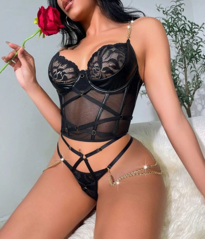 Don't Kiss And Tell Lace Bustier Set